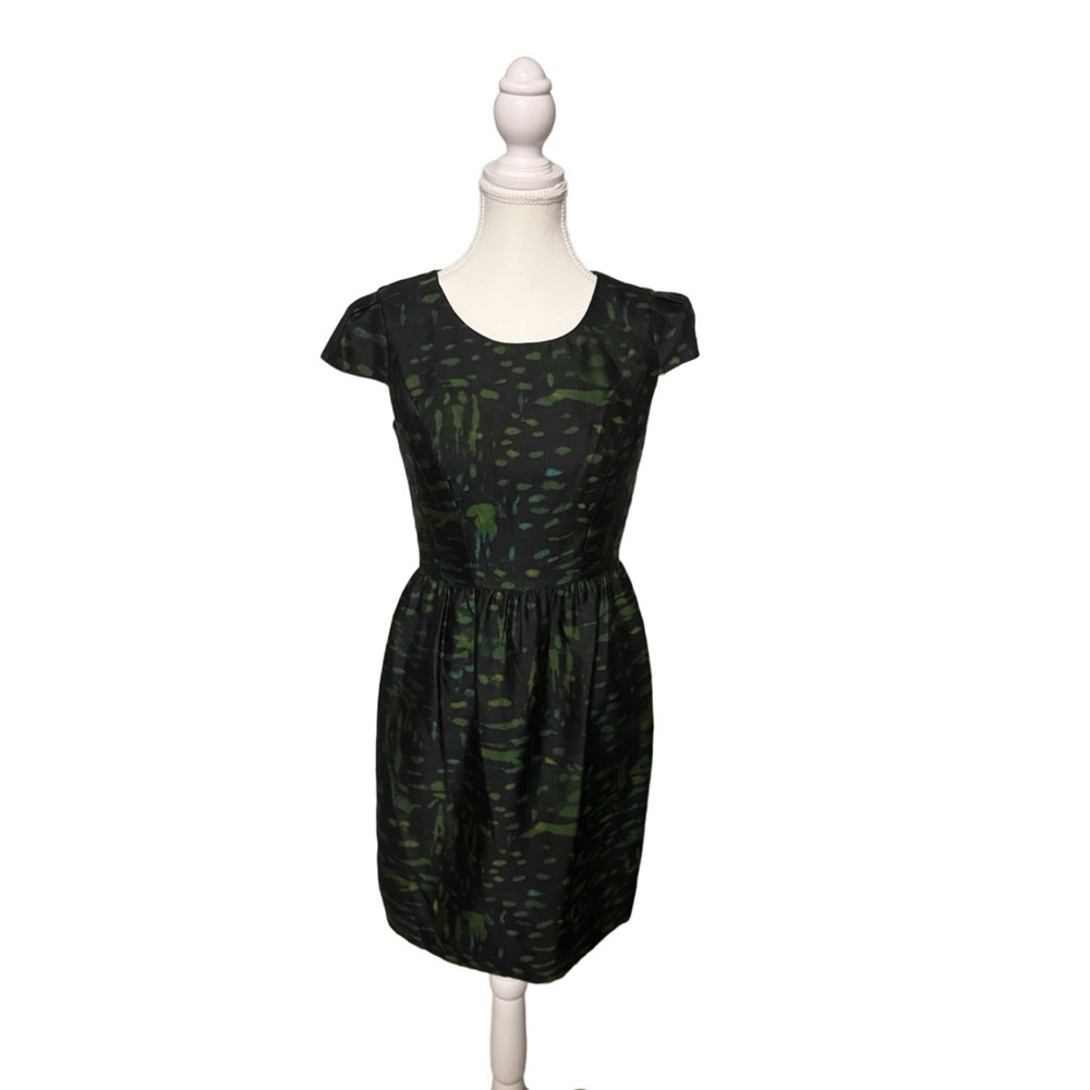 Shoshanna multi colored capped sleeve cocktail dress size 2 excellent condition
